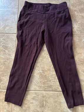Express Women's Maroon Capris